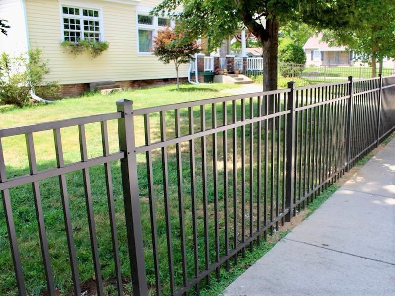 Photo of aluminum fence in Indiana
