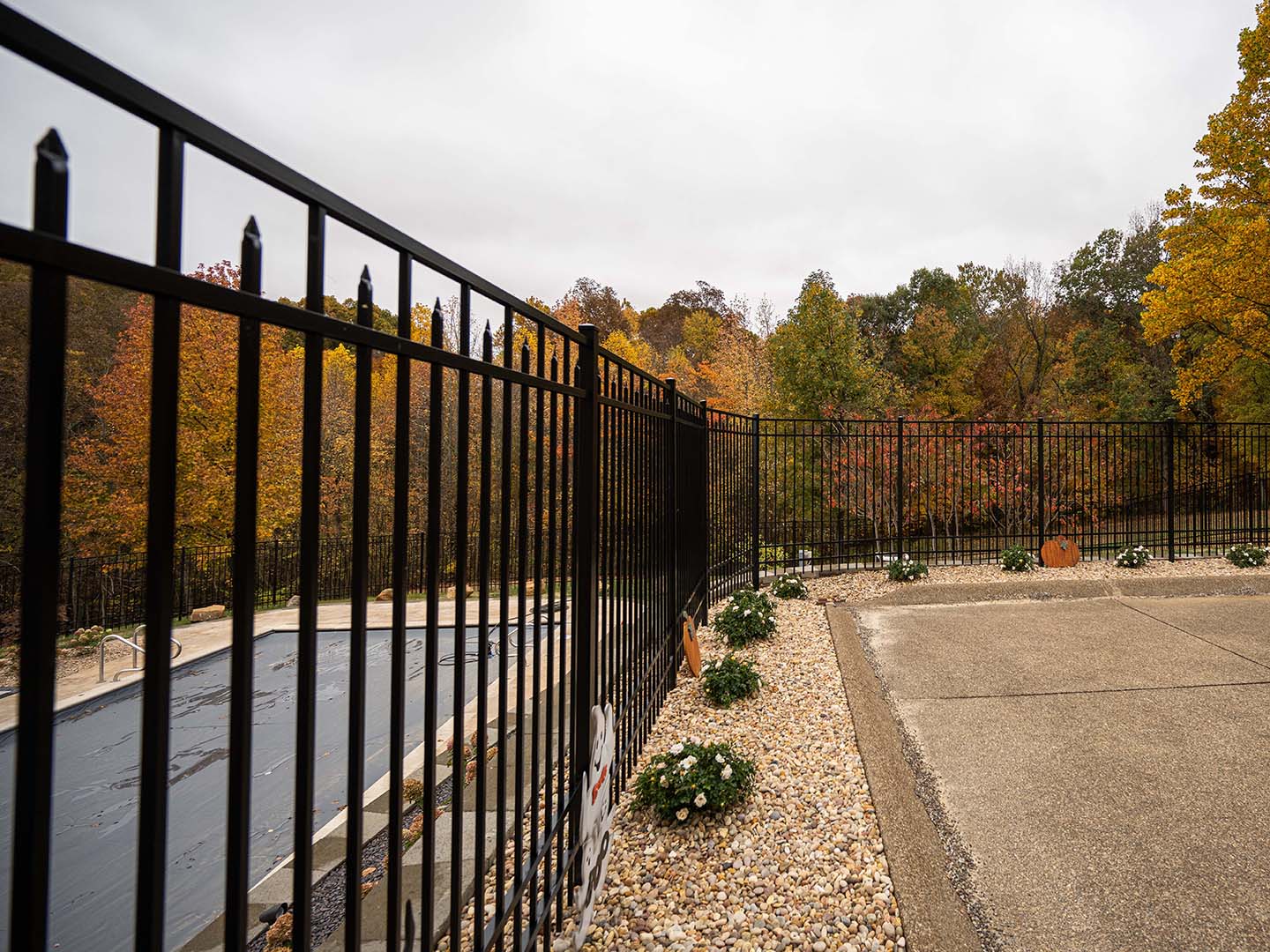 Security Fence Example in Evansville Indiana